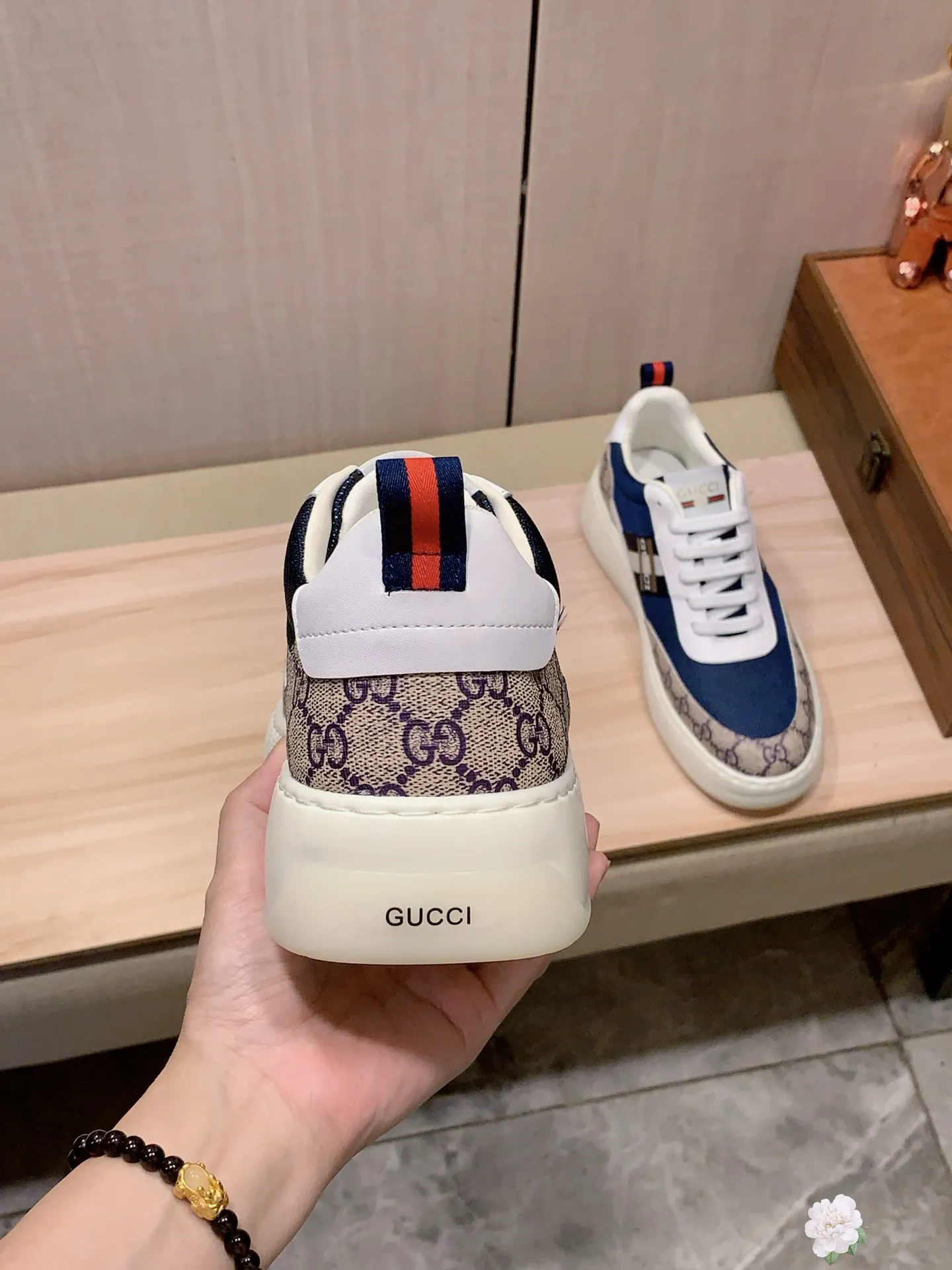 Men's Men's Shoes💰442💰💰🎩🎩[Lightning][Lightning] "Gucci*" The latest and most popular casual shoes, top brand [seduce] luxury~purchase, top~quality. [Strong] The upper is made of imported breathable cowhide with material ➕ breathable sheepskin lining (•) and fine workmanship. The original stylish and stylish soft rubber wear-resistant and non-slip outsole is light and comfortable on the feet. The real thing looks better when photographed in person. No. 143: Code: 38-44, 45 can be customized, 4️⃣ colors are available